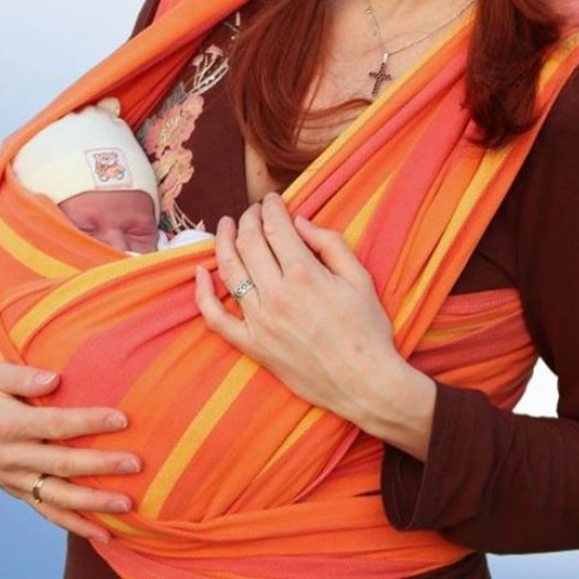 Nošení dětí v šátku