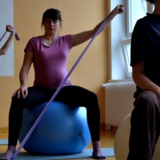 MAMI-CVIKY pro těhotné - STARTOVACÍ LEKCE